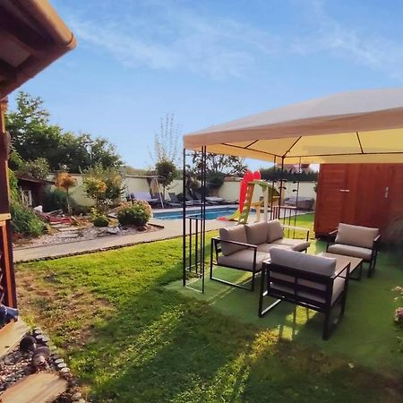 Apartmany Na Kolonade Lednice Dış mekan fotoğraf