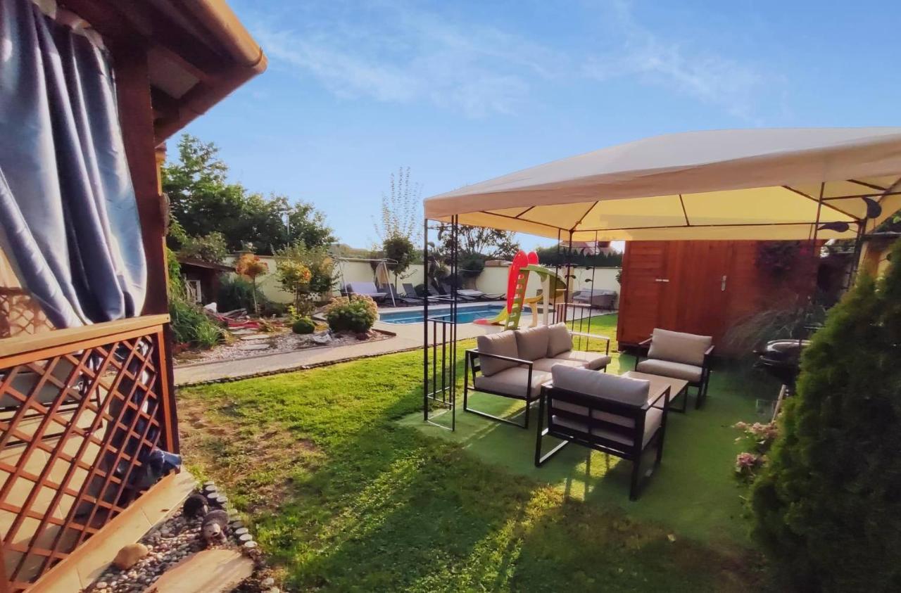 Apartmany Na Kolonade Lednice Dış mekan fotoğraf