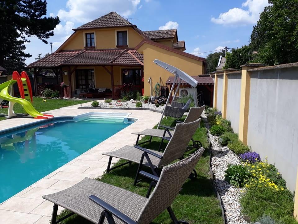 Apartmany Na Kolonade Lednice Dış mekan fotoğraf